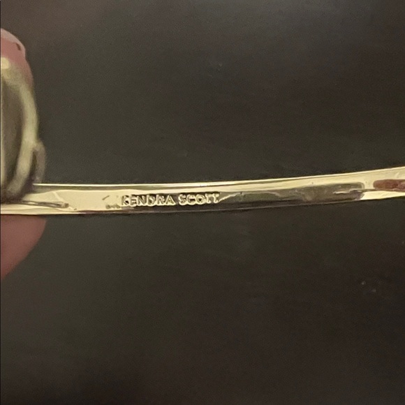 Kendra Scott gold bracelet - Picture 3 of 5